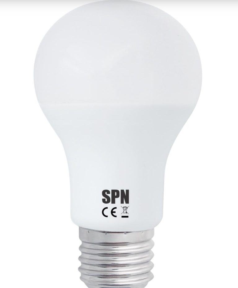 Becuri LED vs becuri incandescente – diferențe de consum și durată de viață